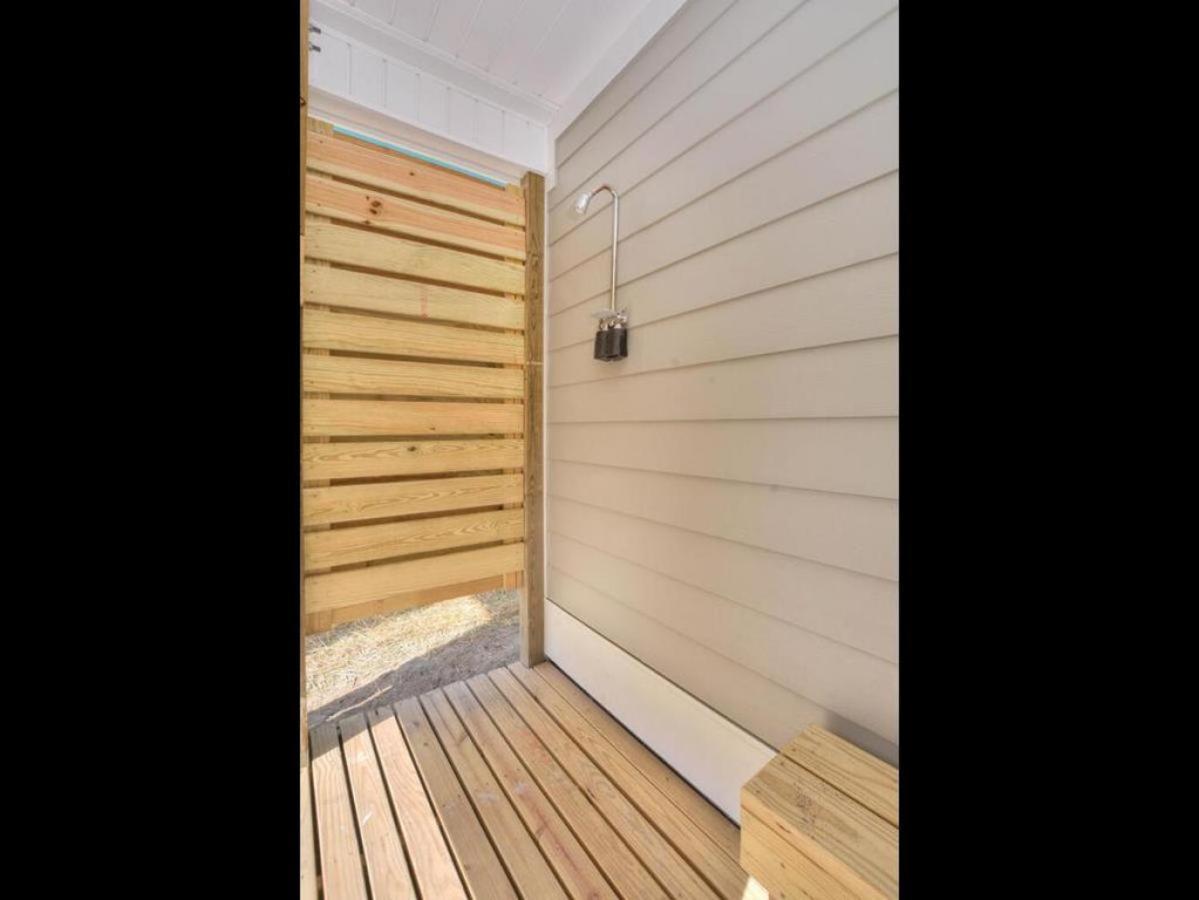 Seas The Day Villa Oak Island Exteriör bild