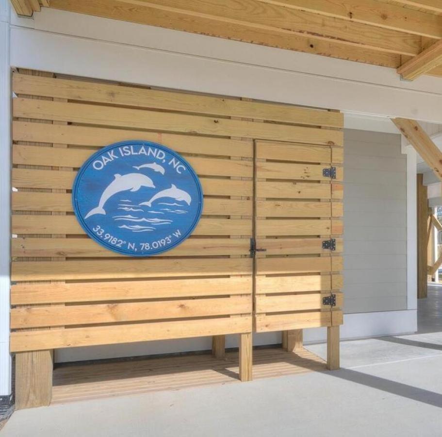 Seas The Day Villa Oak Island Exteriör bild