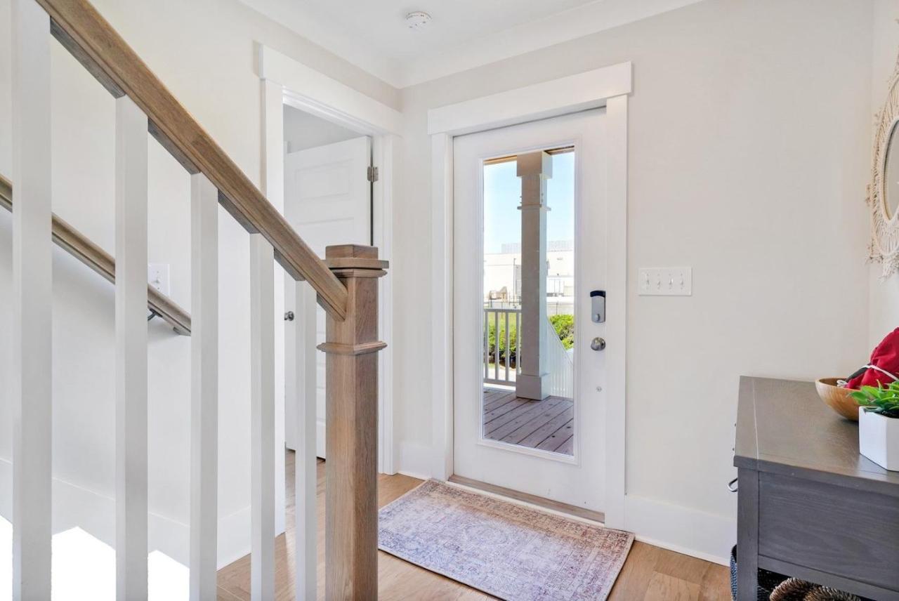 Seas The Day Villa Oak Island Exteriör bild