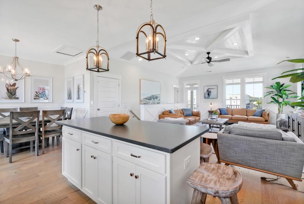 Seas The Day Villa Oak Island Exteriör bild